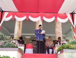 Richard Pimpin Upacara Tiga Hari Besar Nasional