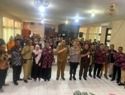 Pj Bupati Parimo Hadiri Rapat Pleno di KPU