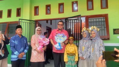 Pj.Bupati Parimo Resmikan Ruang Guru dan Laboratorium Komputer di SD DDI Tolai