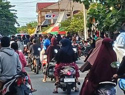 Pasar Takjil Kelurahan Bantaya Parigi Moutong Dipadati Pengunjung Jelang Berbuka Puasa