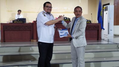 Richard Sampiakan LKPJ Bupati Tahun Anggaran 2024