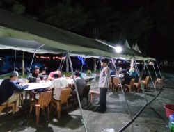 Satgas Madago Raya Ajak Warga Poso Makan Sahur Bersama