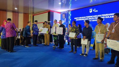 Terima Bantuan Saprodi Pemkab Parigi Moutong Dukung Program Pemrov Sulteng