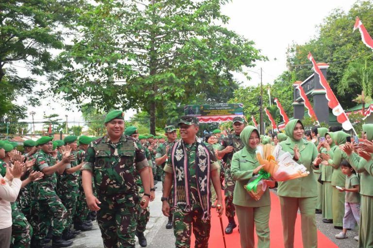 Pangdam XIII/Merdeka Kunjungi Kodim 1308/Luwuk Banggai