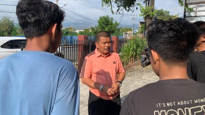 Abdul Sahid Salurkan Bantuan Sembako untuk Mahasiswa di Asrama Parimo