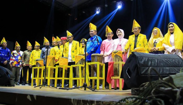 Harmoni Budaya dan Alam Menggema dari Parigi Moutong, Festival Teluk Tomini 2026 Resmi Dibuka