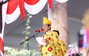 Hardiknas 2026 di Parigi Moutong: Bupati Pimpin Upacara, Apresiasi Guru Pelosok hingga Launching SPMB