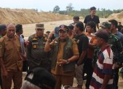 Tinjau Lokasi Banjir di Desa Air Panas, Wabup Parigi Moutong Janji Normalisasi Jalan dan Sungai Segera Dimulai